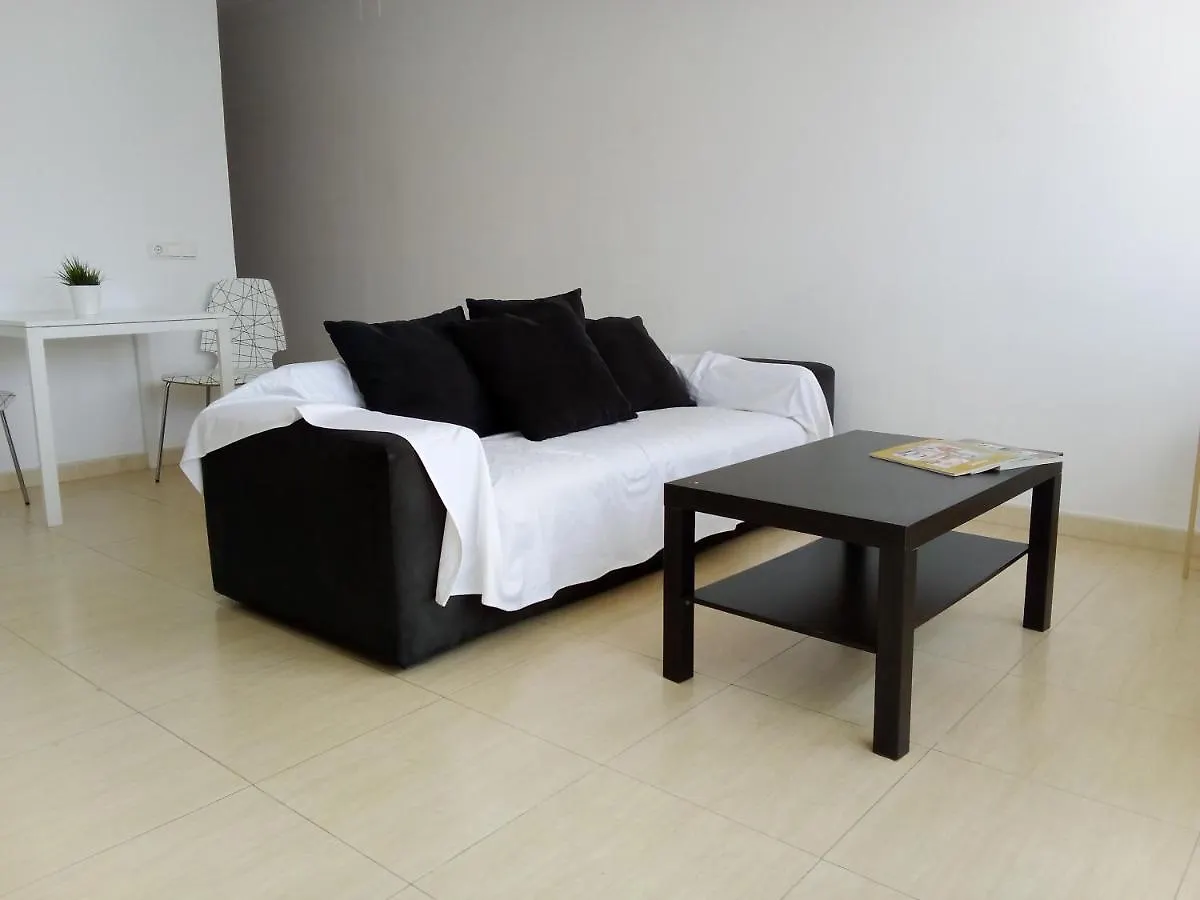 Apartamento de 1 dormitorio en calle Vela Benalmádena