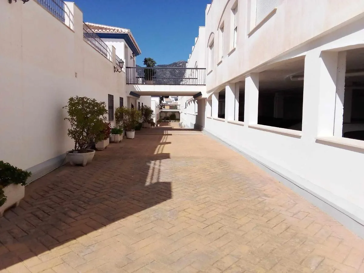 Apartamento de 1 dormitorio en calle Vela Benalmádena