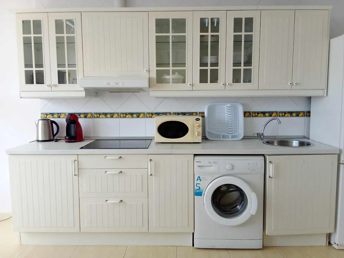 Apartamento de 1 dormitorio en calle Vela Benalmádena