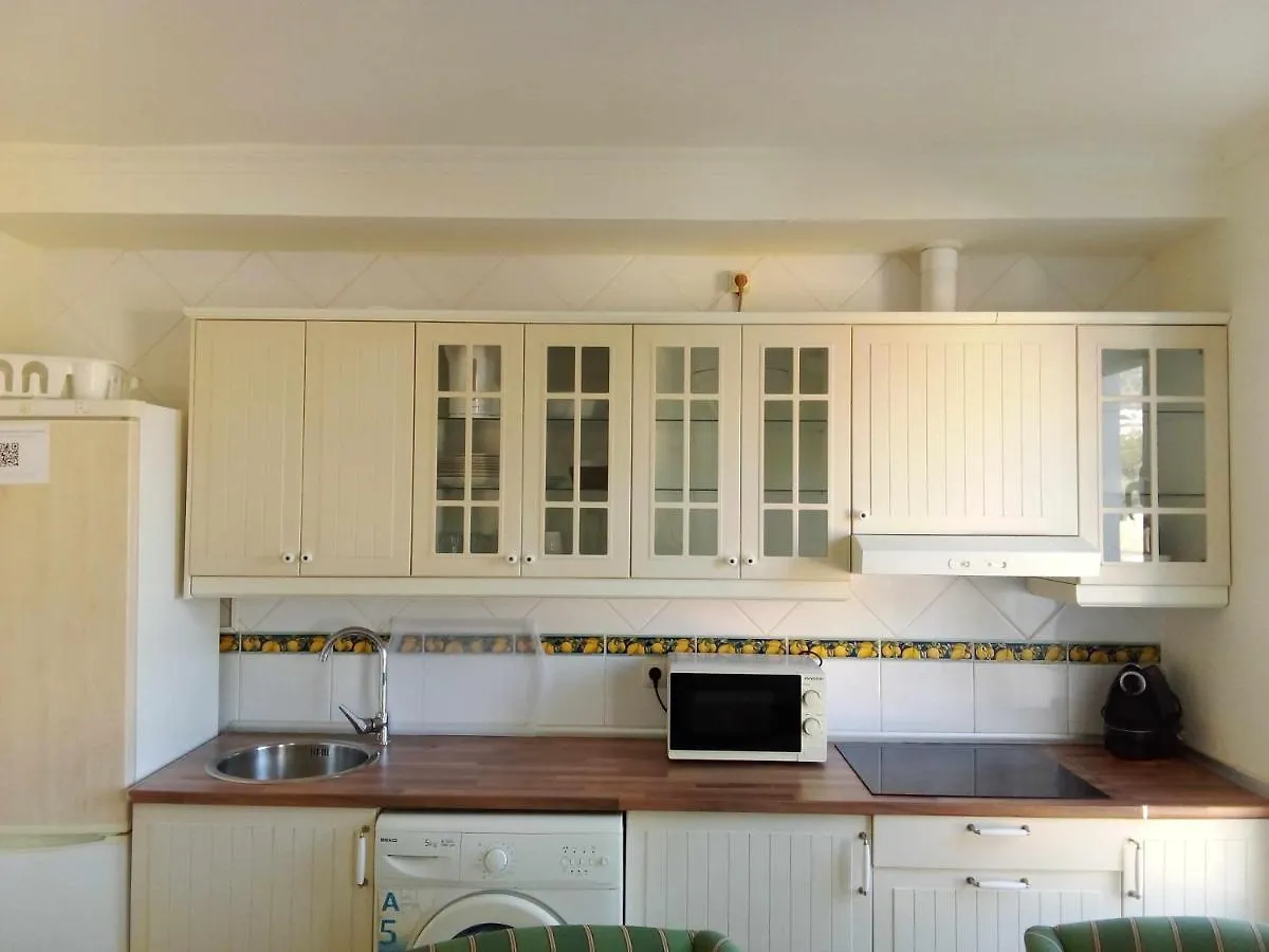 Apartamento de 1 dormitorio en calle Vela Benalmádena 0*,