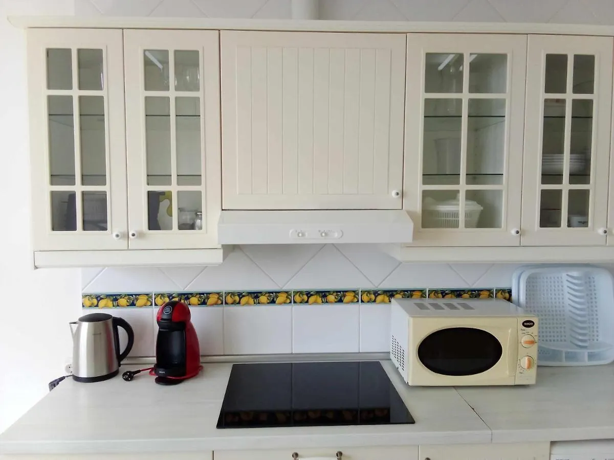 Apartamento de 1 dormitorio en calle Vela Benalmádena