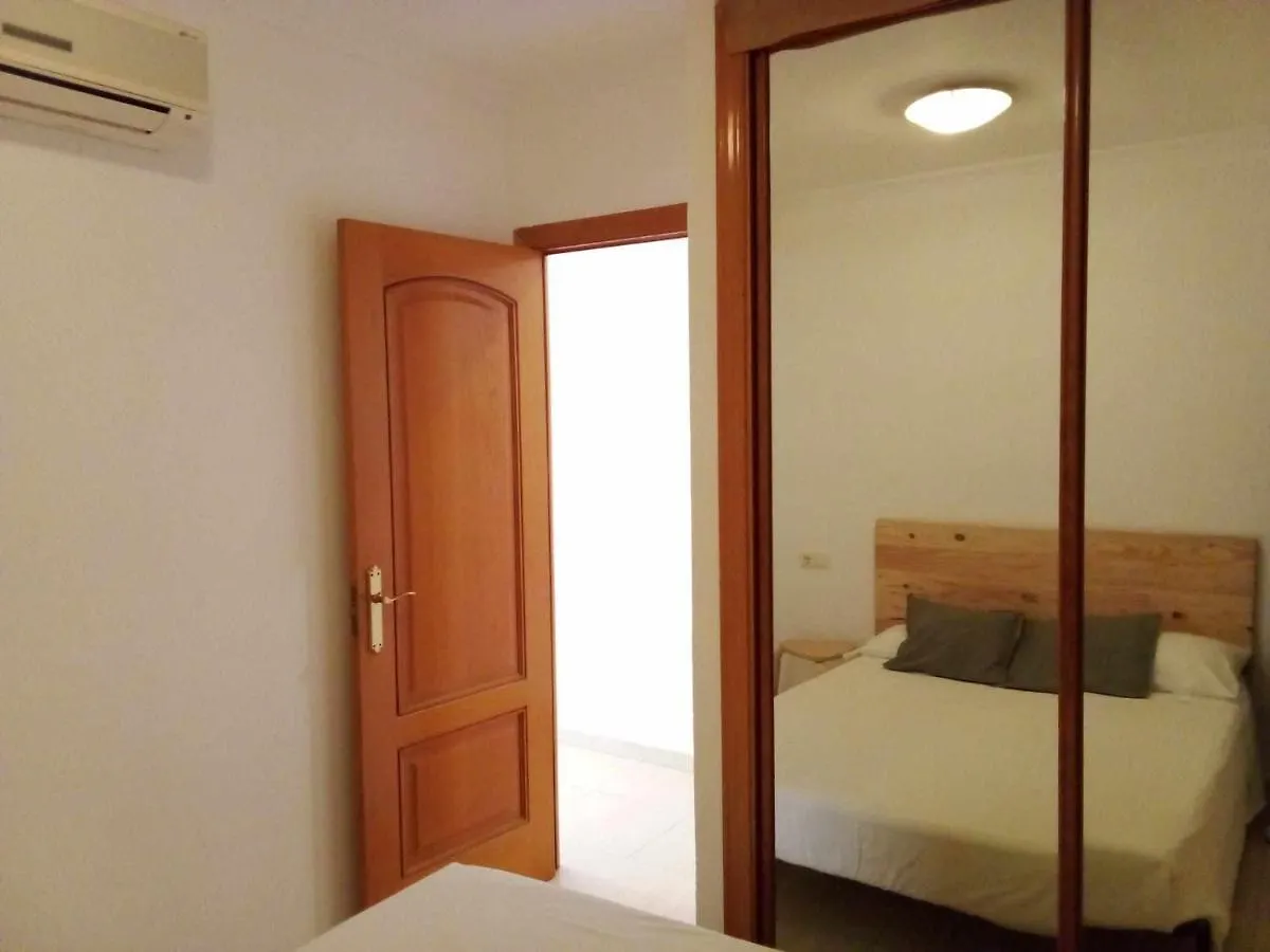 公寓 Apartamento De 1 Dormitorio En Calle Vela 贝纳尔马德纳