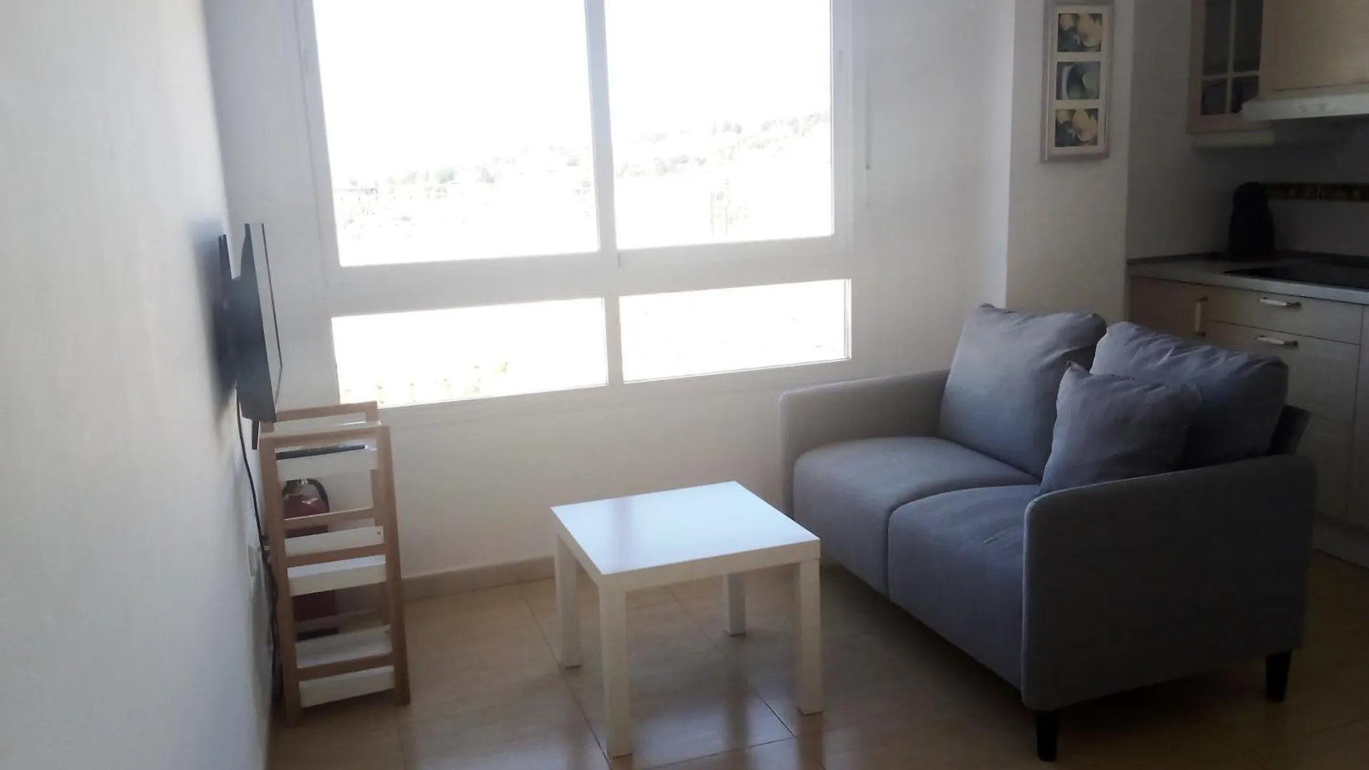 公寓 Apartamento De 1 Dormitorio En Calle Vela 贝纳尔马德纳 西班牙
