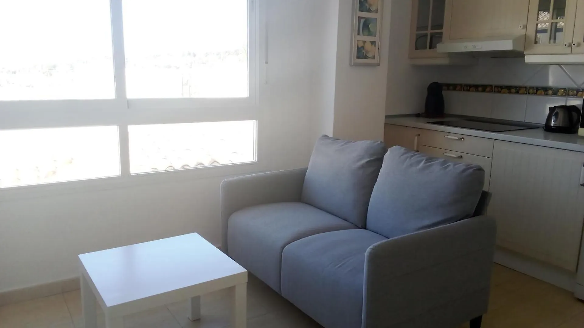 Apartamento de 1 dormitorio en calle Vela Benalmádena