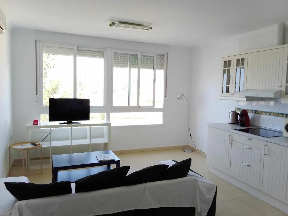 Apartamento De 1 Dormitorio En Calle Vela Benalmadena Spain